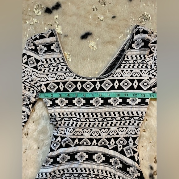 𝅺ALTAR’D State Women’s A Line Dress Black and White Size Small - Picture 5 of 8